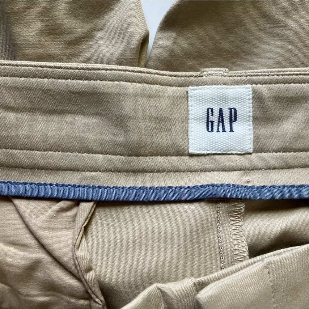 GAP Women's Capris - Picture 10 of 11